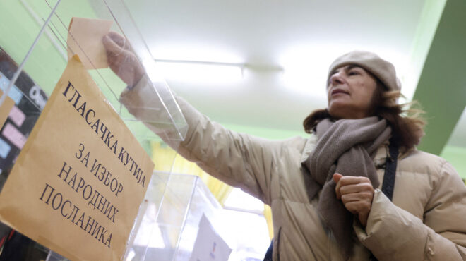 σερβία-διαδήλωση-φοιτητών-με-αίτημα-τ-562800967