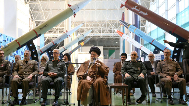 το-ιράν-εκτέλεσε-άνδρα-ως-ένοχο-για-συν-562787284