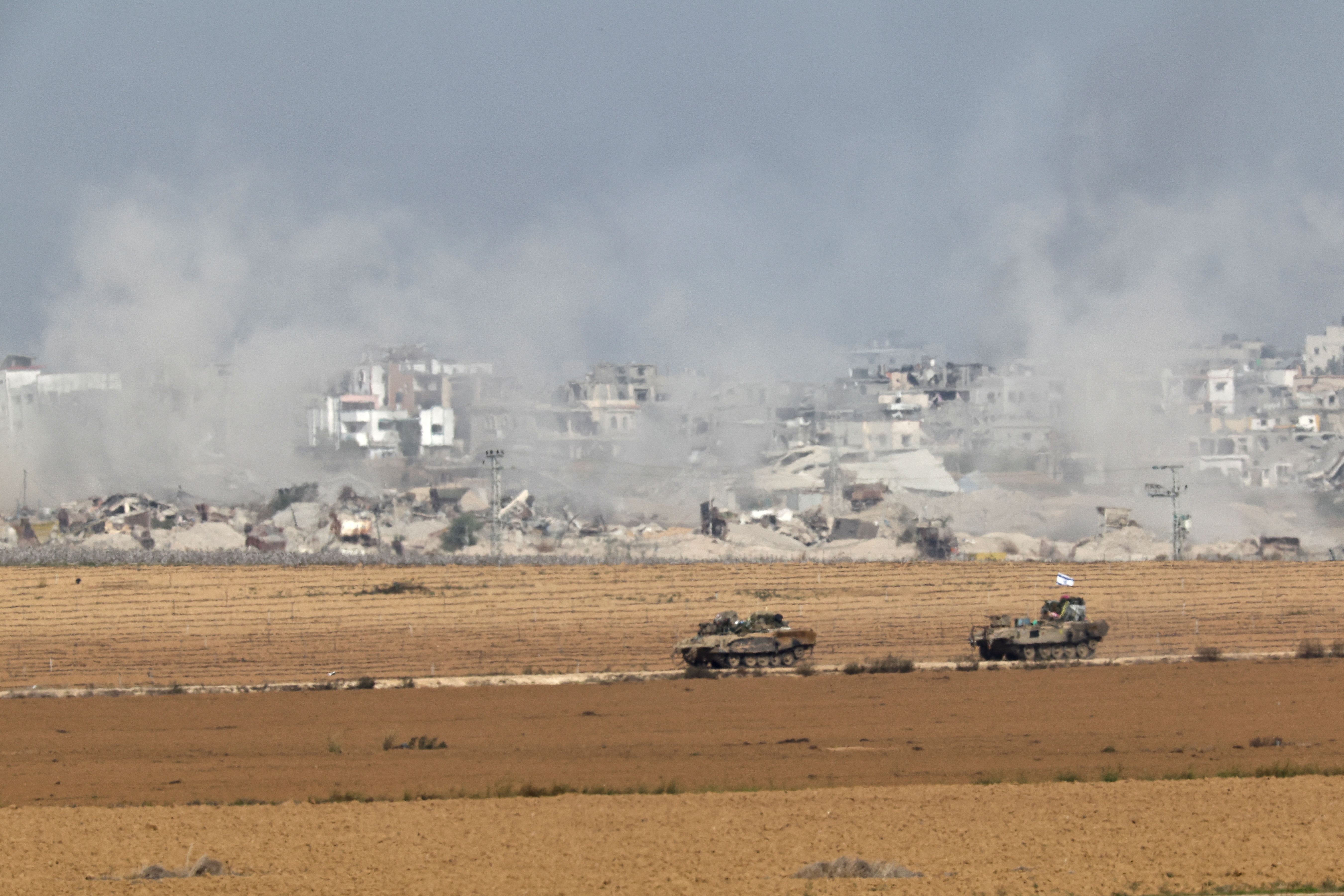 Η «αρχή του τέλους» για τη Γάζα της Χαμάς και οι απειλές για ομήρους και αμάχους-5