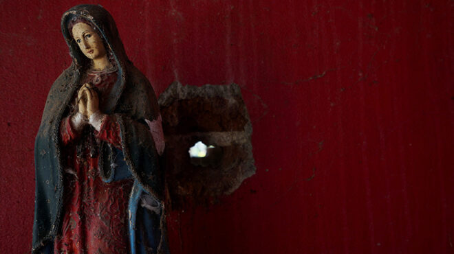 μακριά-από-τα-καρτέλ-562785304