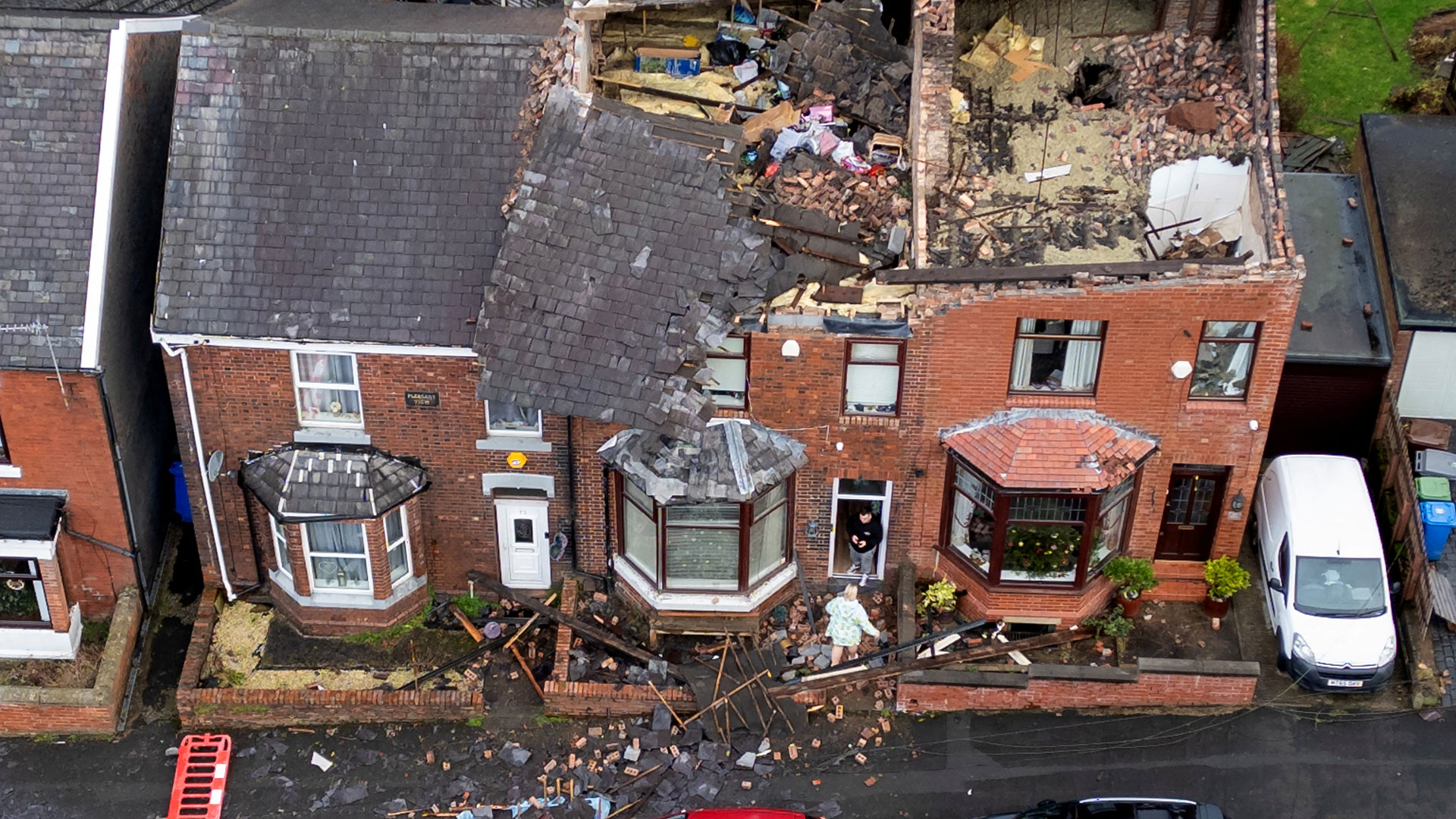 Βρετανία: Τρεις νεκροί από την κακοκαιρία Γκέριτ – Χωρίς ρεύμα χιλιάδες νοικοκυριά στη Σκωτία-1