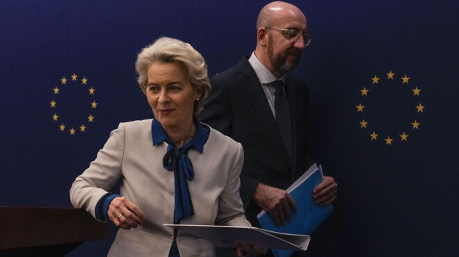 πειράματα-γεωπολιτικής-χημείας-562775287