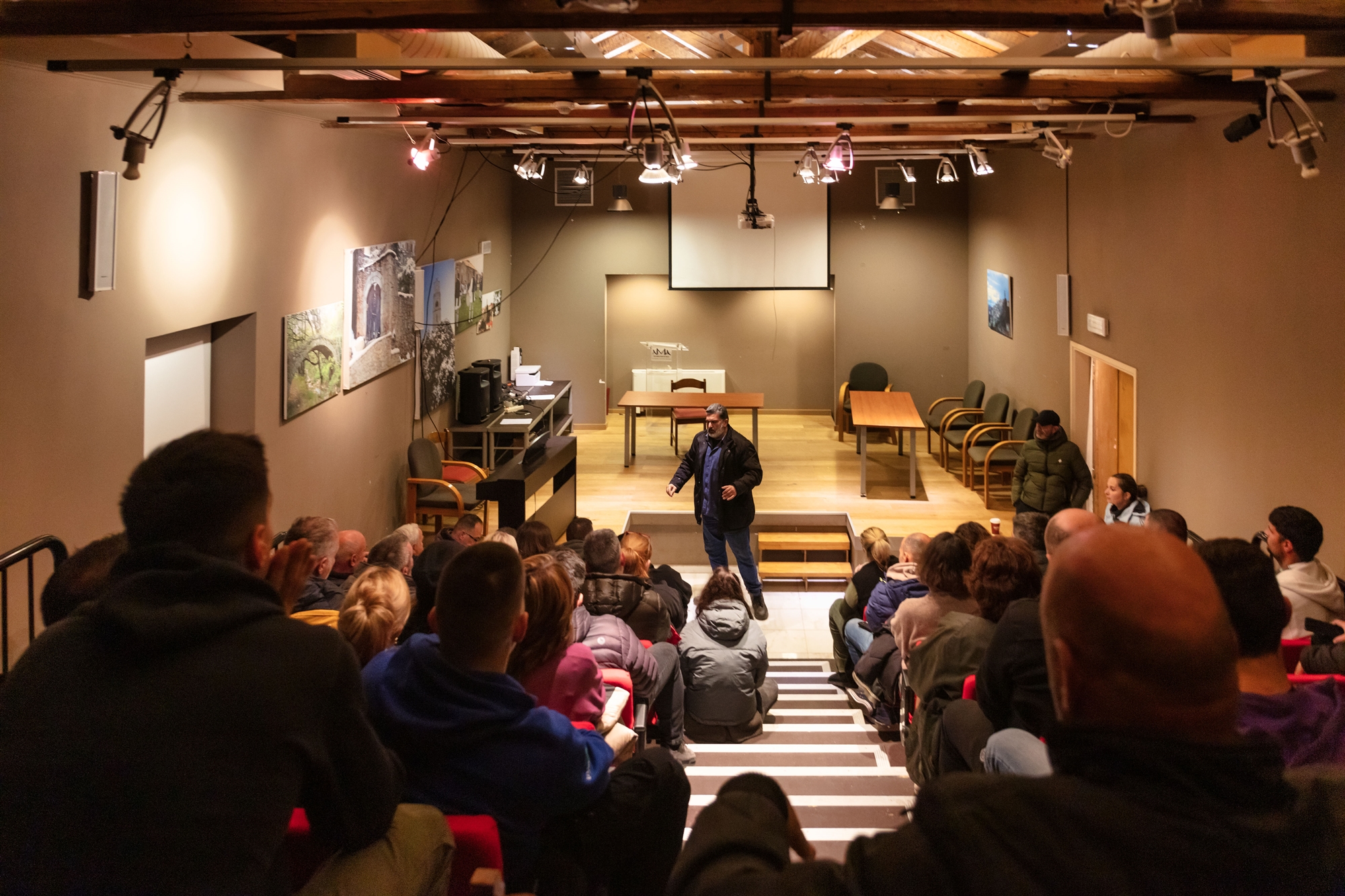 Κάτοικοι Αράχωβας στην «Κ»: «Μη μας στοχοποιείτε. Πονάμε κι εμείς για τον Ολιβερ»-1