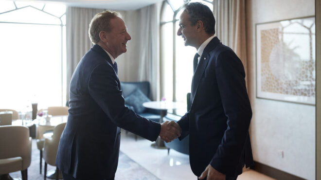 ντουμπάι-συνάντηση-μητσοτάκη-με-τον-π-562762198