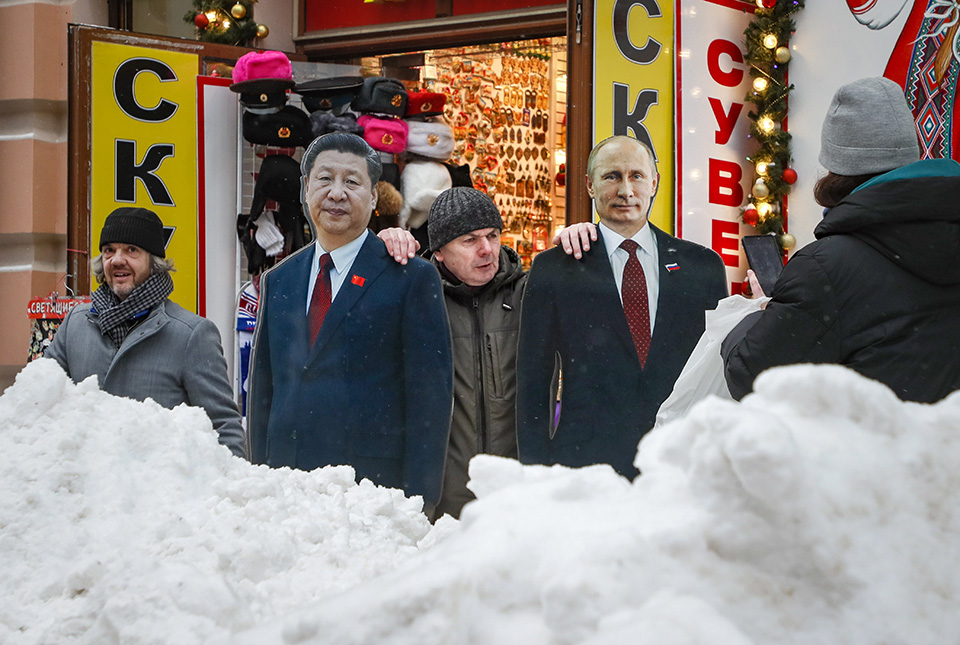 Μανάδες και ο Μεγάλος Ηγέτης-3