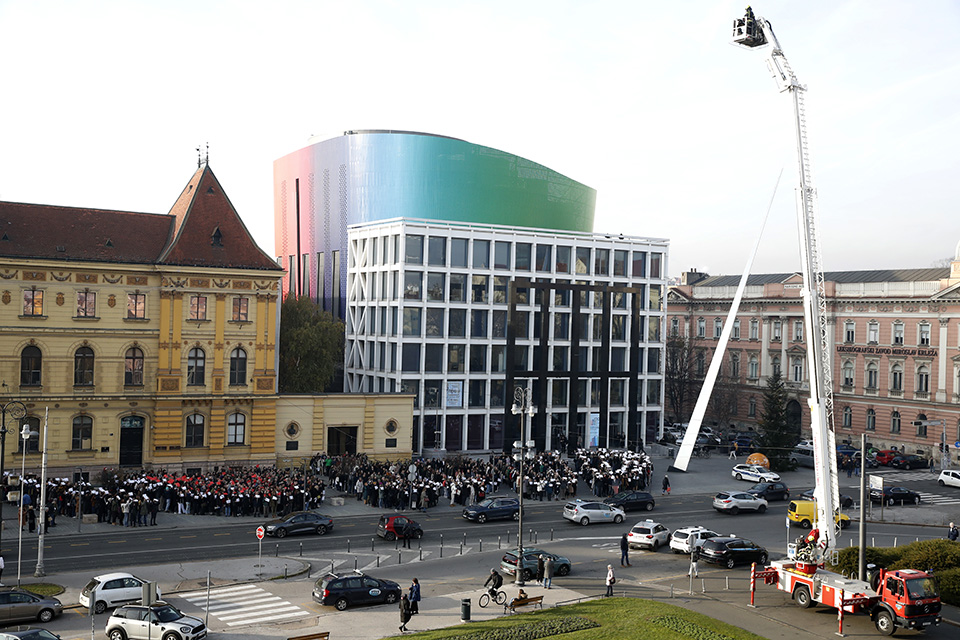 Η Νοτρ Νταμ σε αναμονή-2