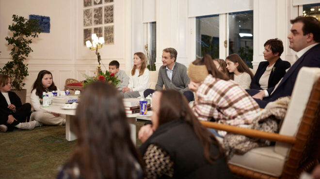 συνάντηση-κ-μητσοτάκη-με-παιδιά-από-με-562792036