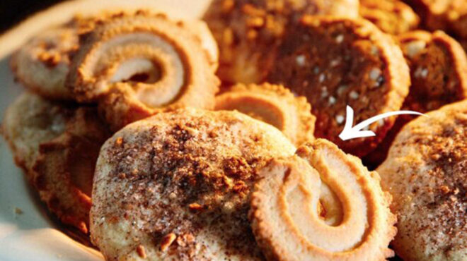 δανέζικα-μπισκότα-βανίλιας-vaniljekranse-562765078