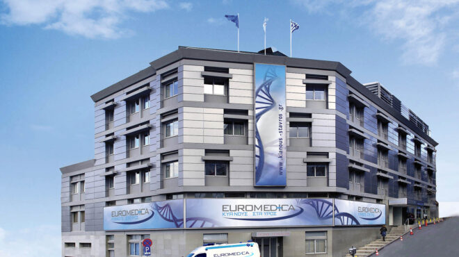 h-ιδιοκτήτρια-του-ερρίκος-ντυνάν-εξα-562798525