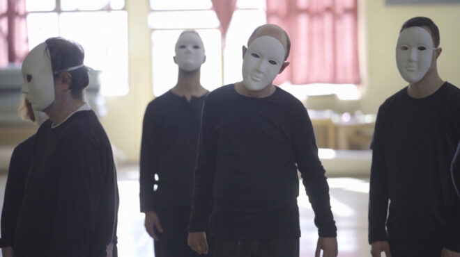 με-οδηγό-τον-θυμό-της-αντιγόνης-562775362