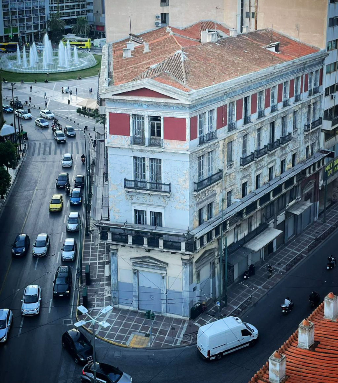 Οδός Σταδίου: Από την ταλαιπωρία στην αναγέννηση-1