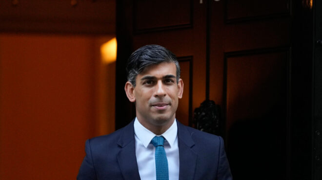 άρθρο-αθηνάς-κακούρη-στην-κ-ο-ελγιν-562775395