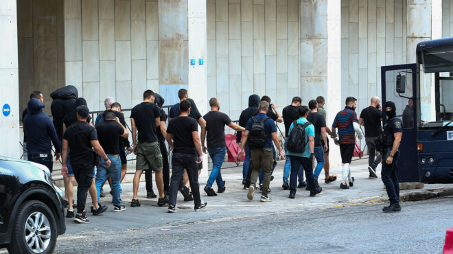 επεισόδια-στη-νέα-φιλαδέλφεια-εκτός-φ-562797442