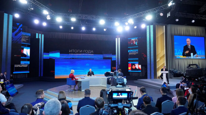 ρωσία-ο-πούτιν-αντιμέτωπος-με-τον-εαυ-562782727