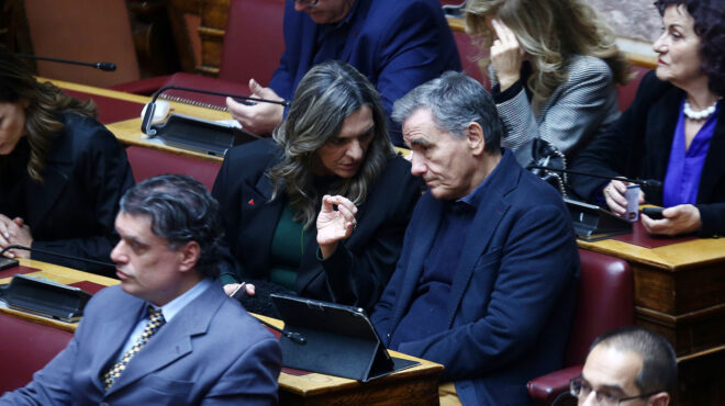 συριζα-ομολογία-ενοχής-το-φορολογικ-562764091