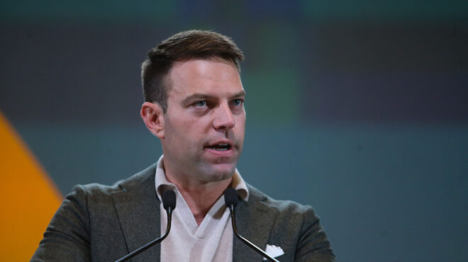 κασσελάκης-κατάργηση-της-προπληρωμ-562778740