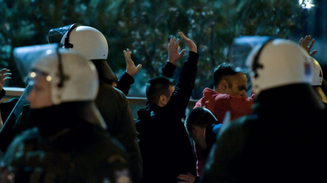 ρέντης-ο-18χρονος-και-τρία-ακόμα-άτομα-ζ-562789147