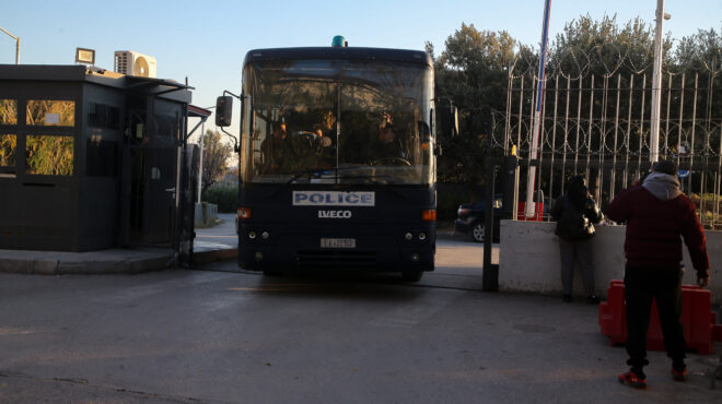 τραυματισμός-αστυνομικού-στο-ρέντη-π-562773526