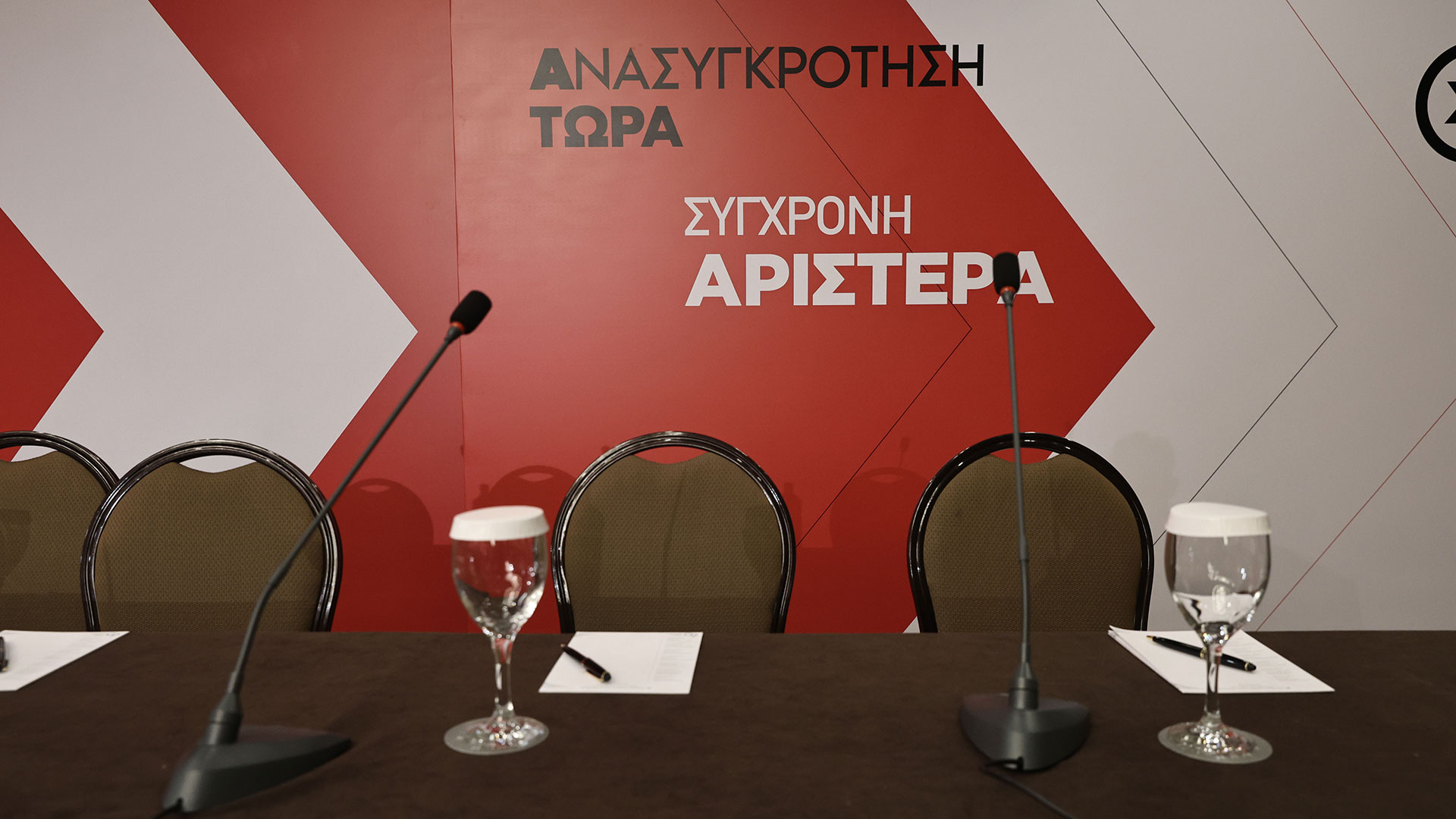 ΣΥΡΙΖΑ: Πυρά Κασσελάκη κατά της κυβέρνησης και των «11»-8