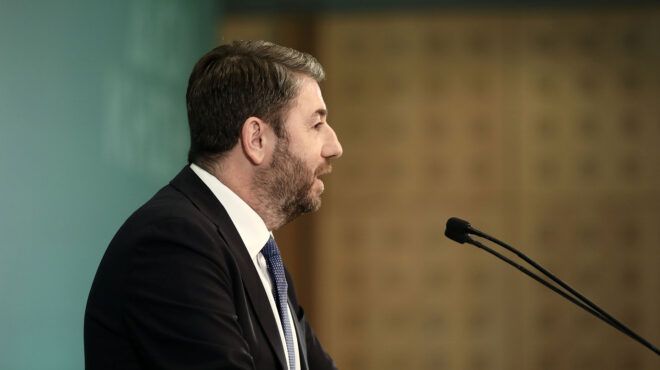 ν-ανδρουλάκης-εκστρατεία-για-κατάργη-562797385