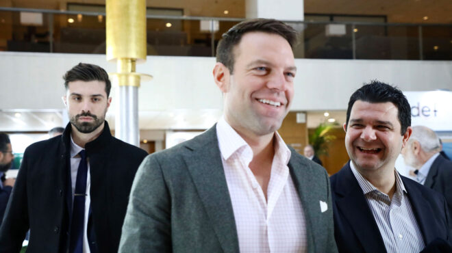 συριζα-η-εξεταστική-επιτροπή-για-τα-τέ-562789642