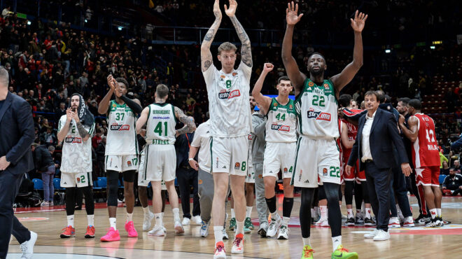 αρμάνι-παναθηναϊκός-68-76-δεύτερη-σερί-562799485