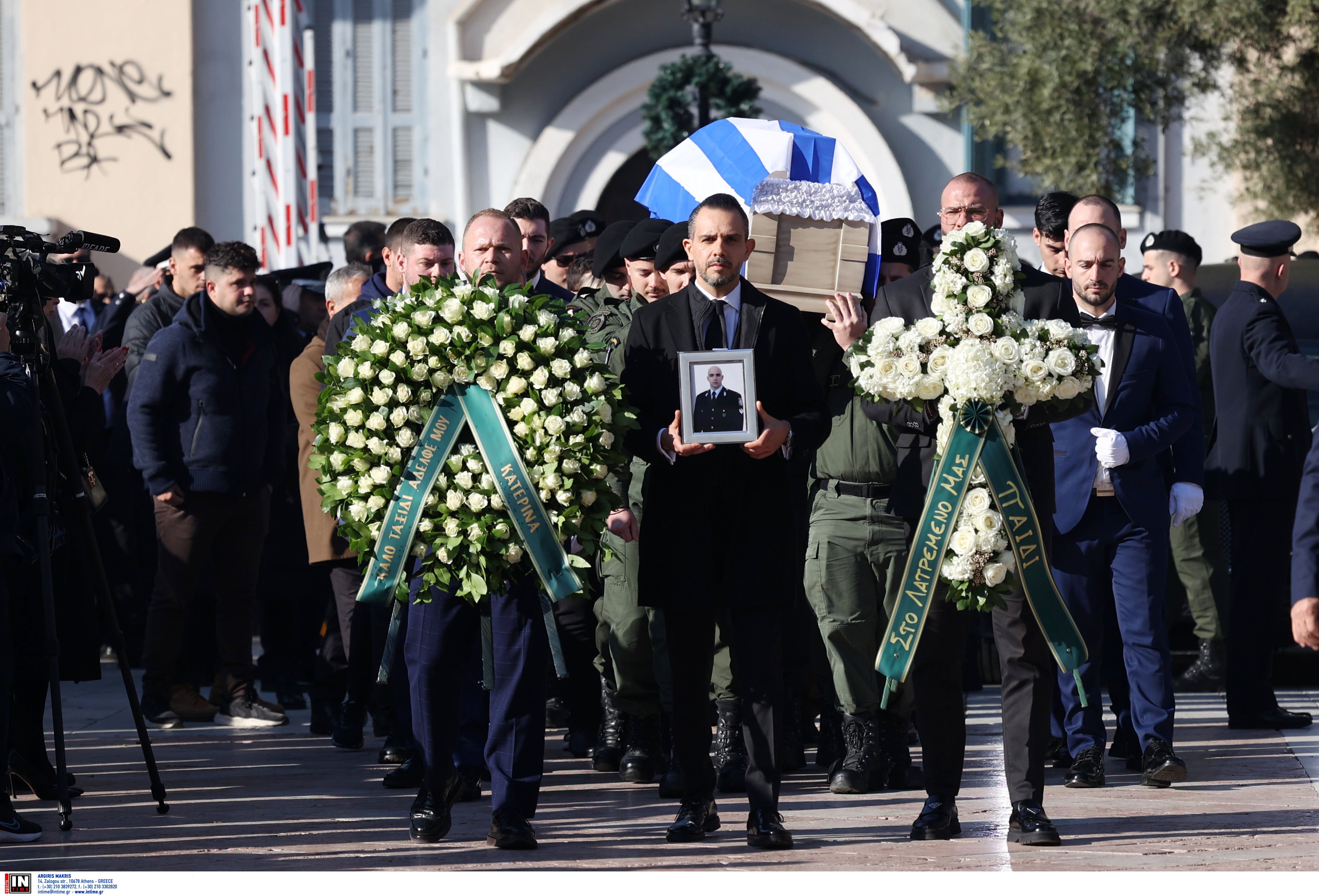 Το «ύστατο χαίρε» στον Γιώργο Λυγγερίδη-1