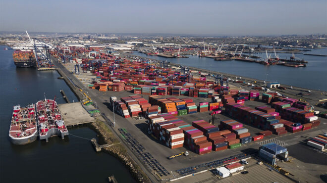 ηπα-σχέδια-για-αύξηση-δασμών-σε-κινεζι-562796953