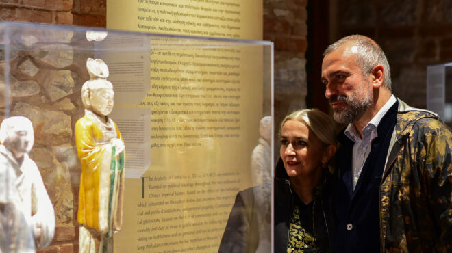 η-αυτοκρατορική-κίνα-βρήκε-στέγη-στο-σ-562804048