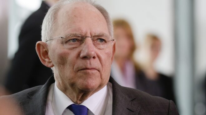 βόλφγκανγκ-σόιμπλε-εξοδοι-562805230