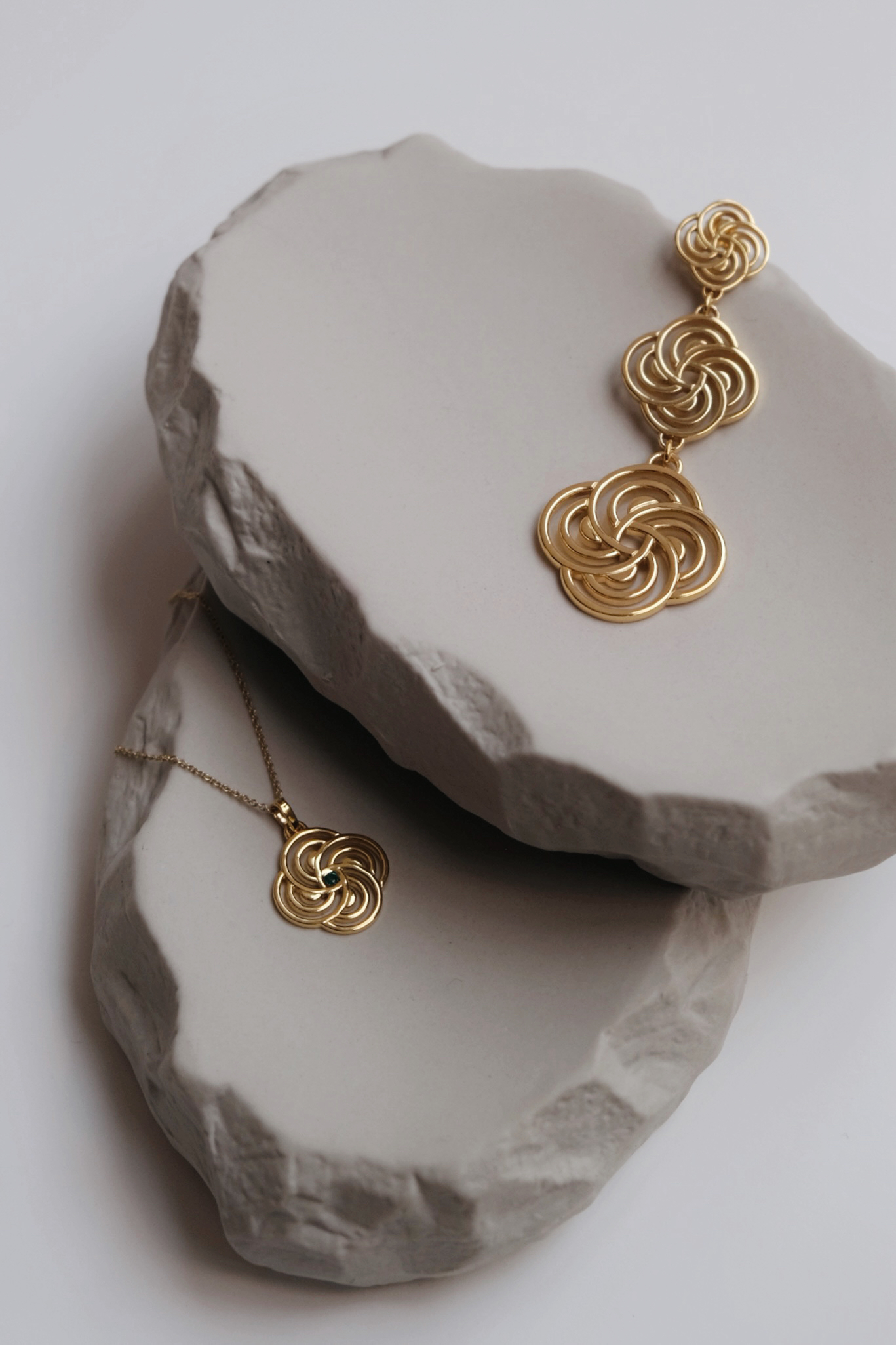 Οίκος ZOLOTAS : Πολύτιμο Γούρι TETRA για το 2024-2