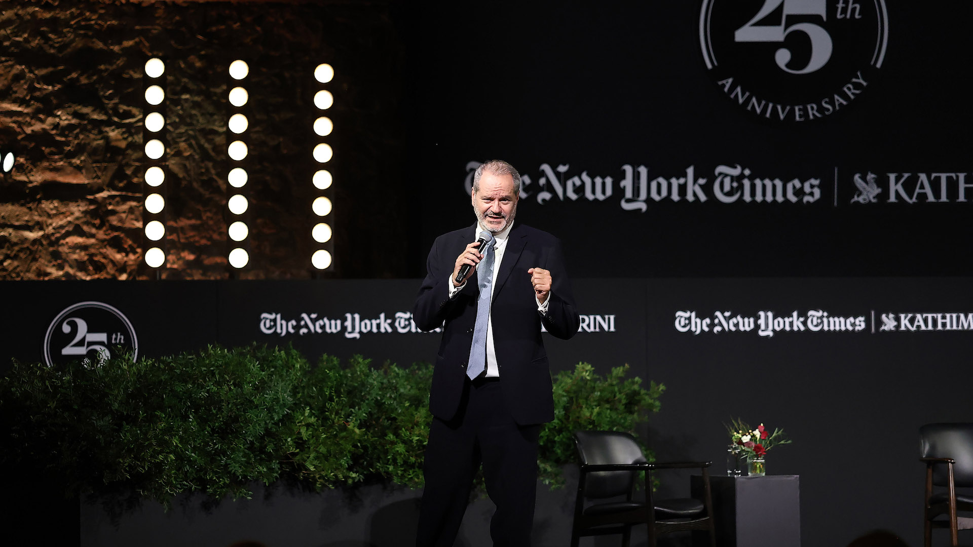 Καθημερινή – New York Times: Λαμπρή γιορτή για μια ανθεκτική σύμπραξη 25 ετών-3