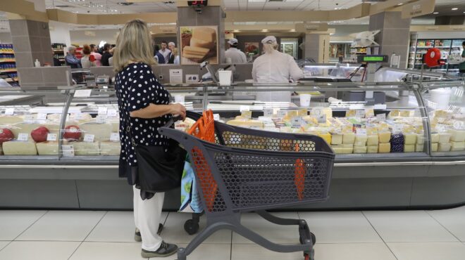 σούπερ-μάρκετ-περιορίζονται-οι-ανατι-562781956