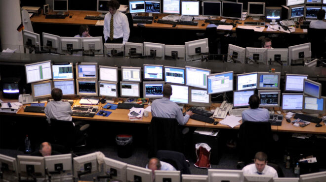 οι-κεντρικοί-τραπεζίτες-προειδοποιο-562767415