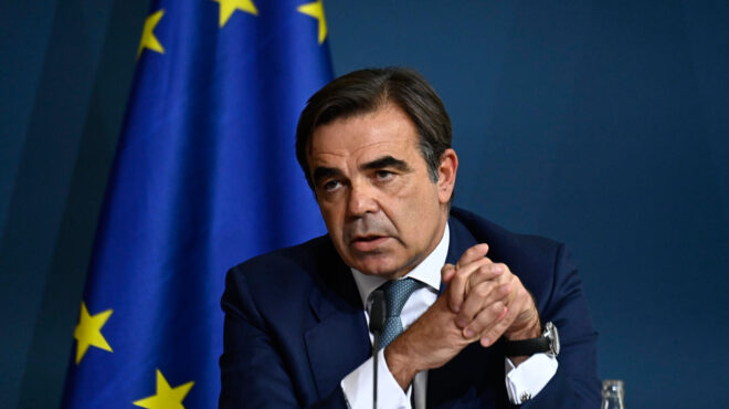 μ-σχοινάς-η-ασφάλεια-είναι-προϋπόθεση-562797658