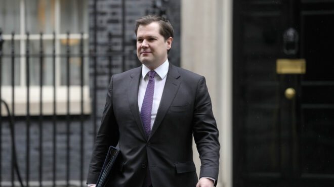 βρετανία-παραιτήθηκε-ο-υπουργός-μετα-562768405