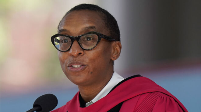 χάρβαρντ-παραμένει-στη-θέση-της-η-πρύτ-562778707