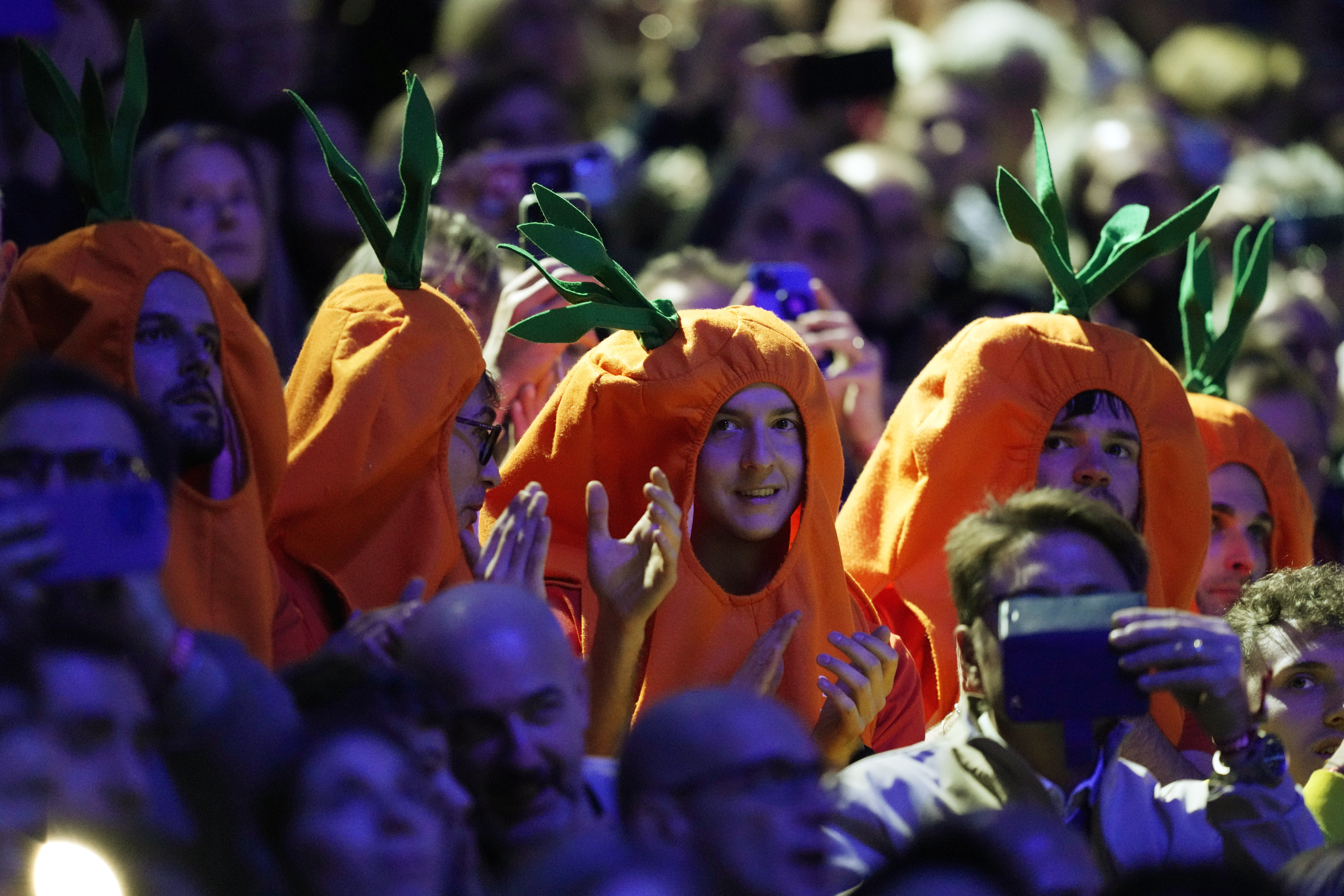 Τένις: Οι «ούλτρας» του Γιανίκ Σίνερ είναι έξι… ολόσωμα καρότα-2