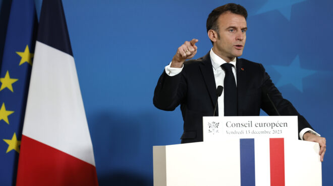 ο-μακρόν-δηλώνει-ανοιχτός-σε-διάλογο-μ-562785547