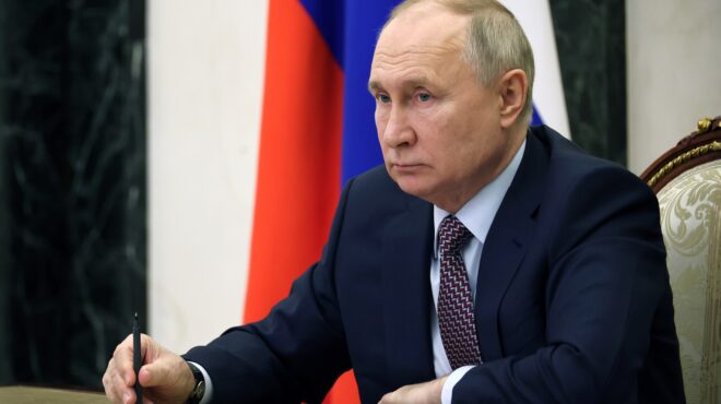 ρωσία-υπό-κρατική-διοίκηση-η-μεγαλύτε-562797784