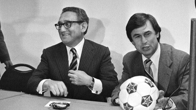 ο-κίσινγκερ-και-το-ποδόσφαιρο-562760251