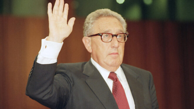 κίσινγκερ-για-μακεδονικό-ελάτε-κρυφ-562763488