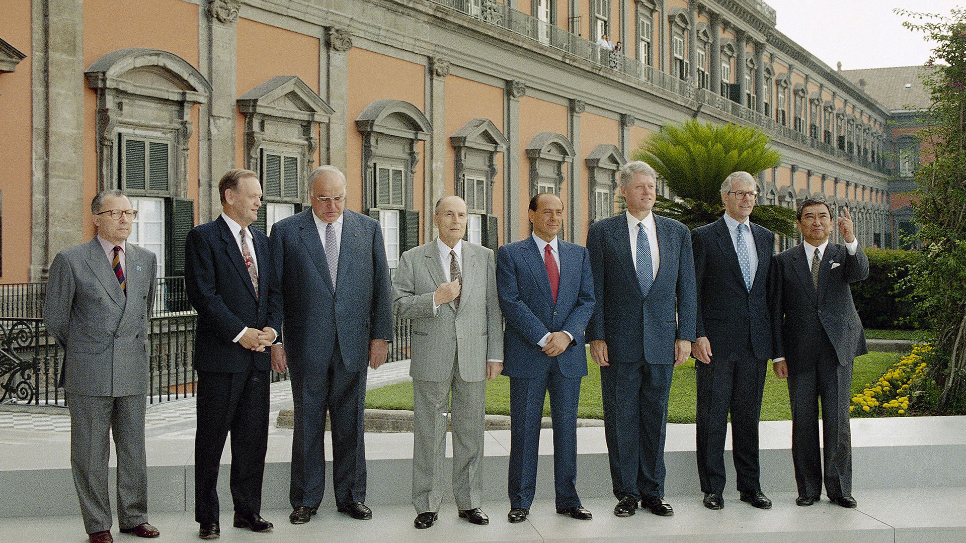 Πέθανε ο Ζακ Ντελόρ-4