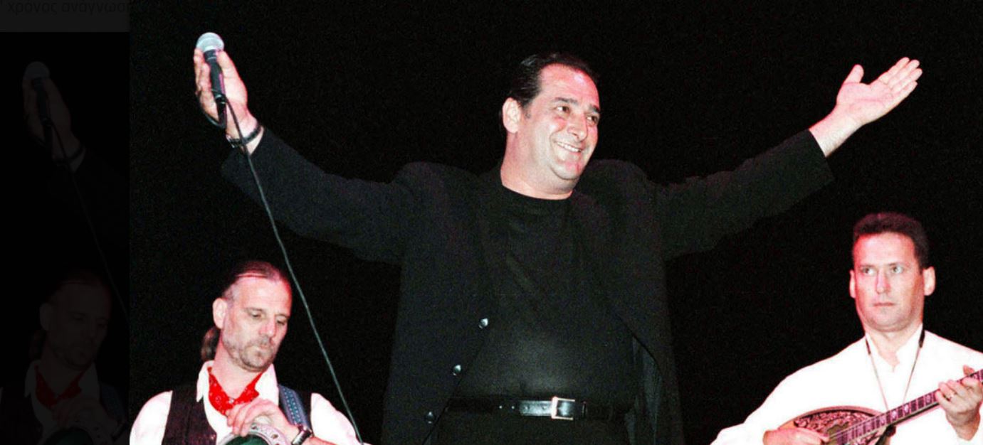 Βασίλης Καρράς: Θλίψη για τον λαϊκό τραγουδιστή-1
