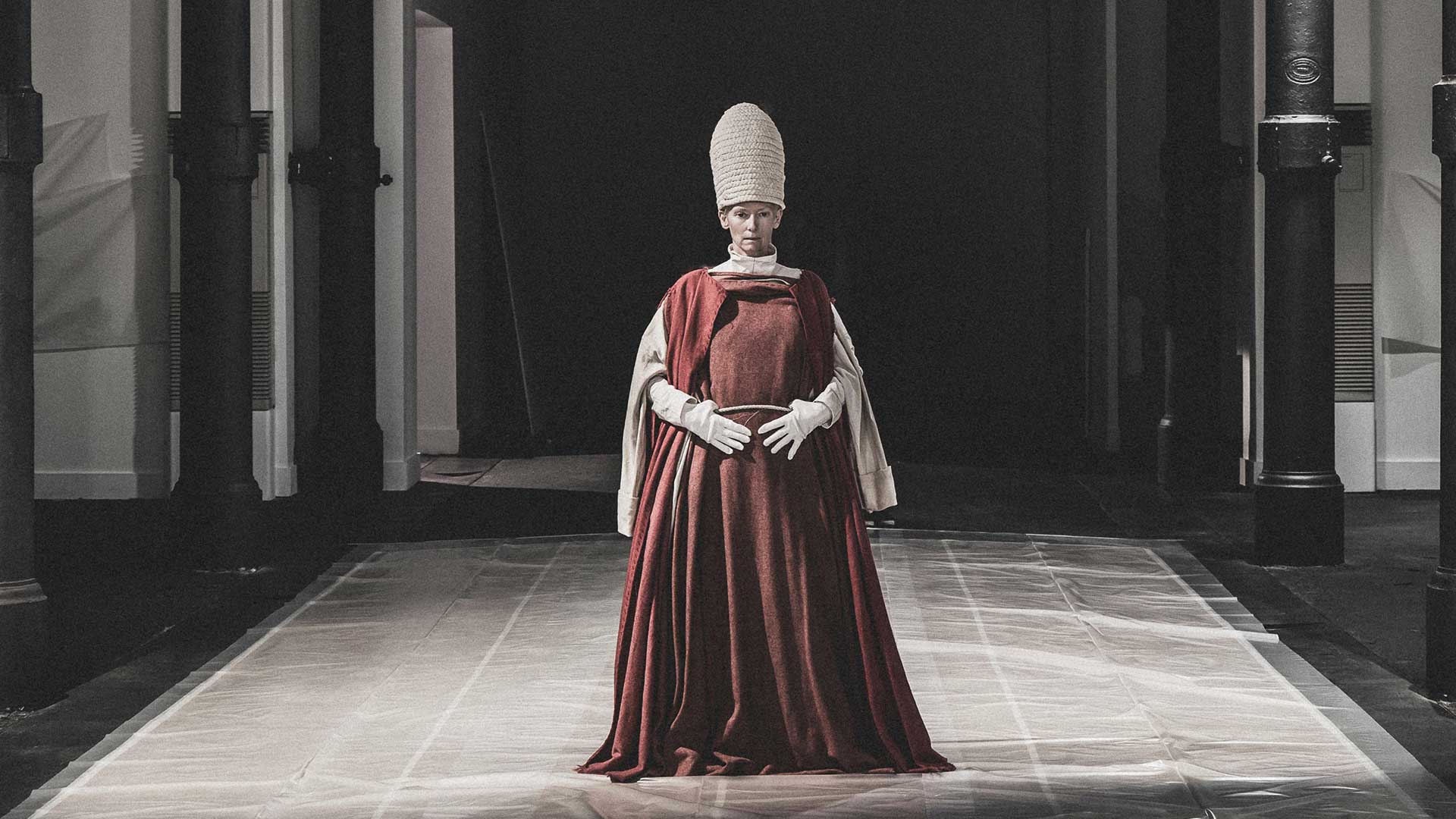 Είδαμε τη γενική πρόβα της Τίλντα Σουίντον στη Στέγη-2