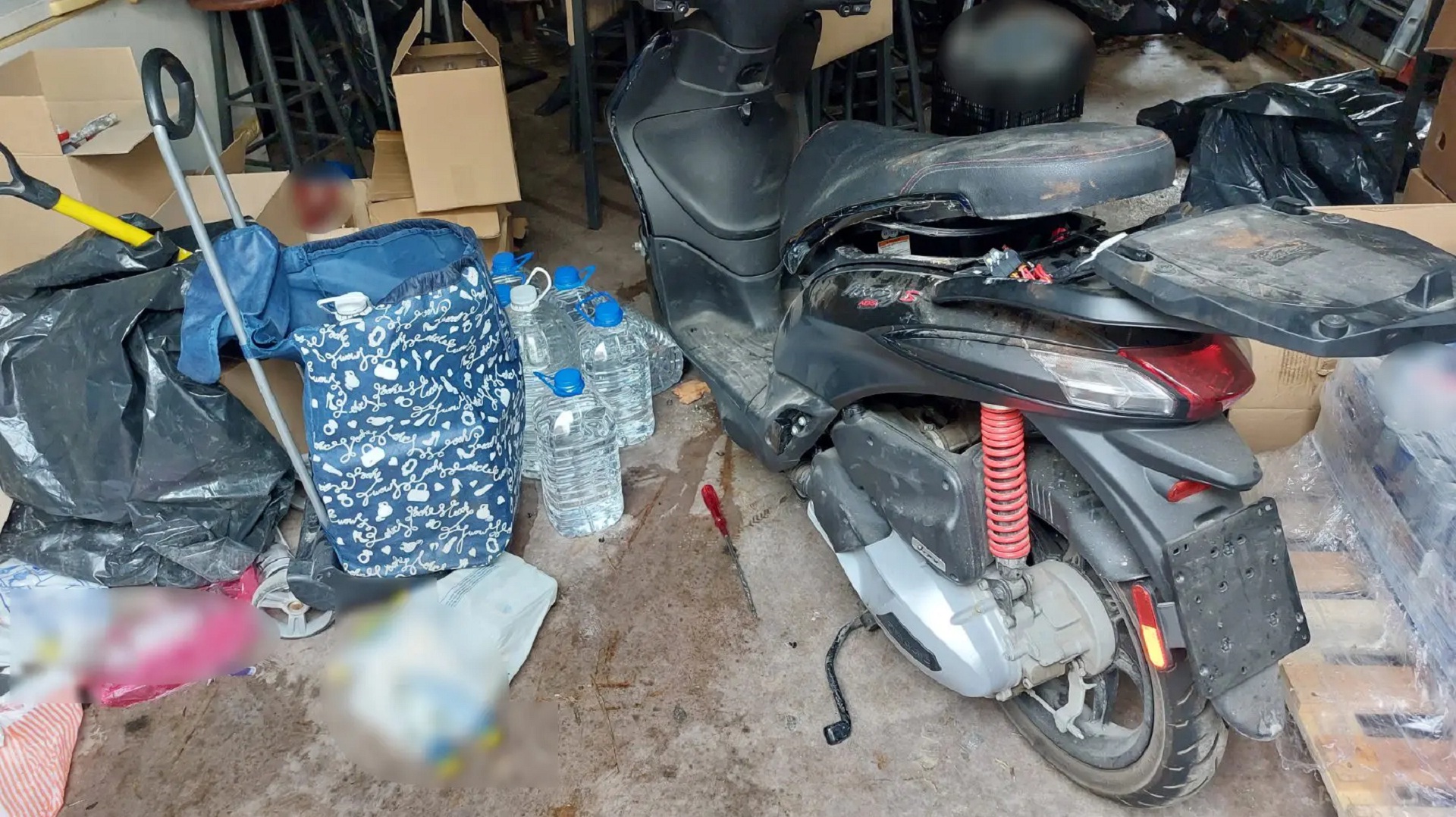 Δύο συλλήψεις για ποτά-μπόμπες από την παραγωγή στην κατανάλωση-2