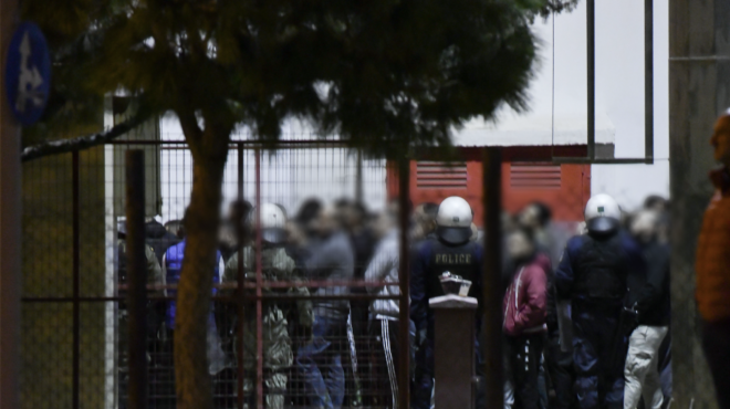 το-βόλεϊ-ως-πεδίο-εκτόνωσης-των-χούλ-562772326