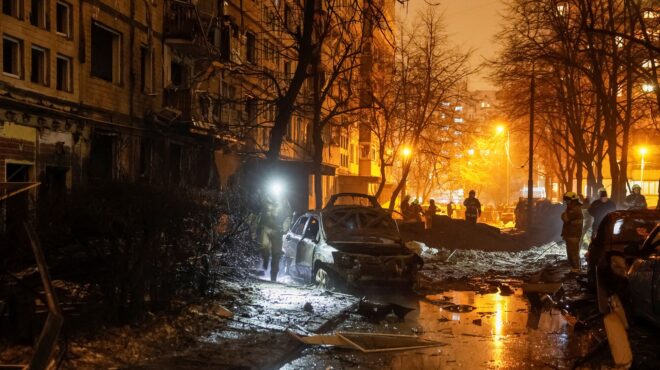 κίεβο-δεκάδες-τραυματίες-από-κύμα-νυχ-562779811