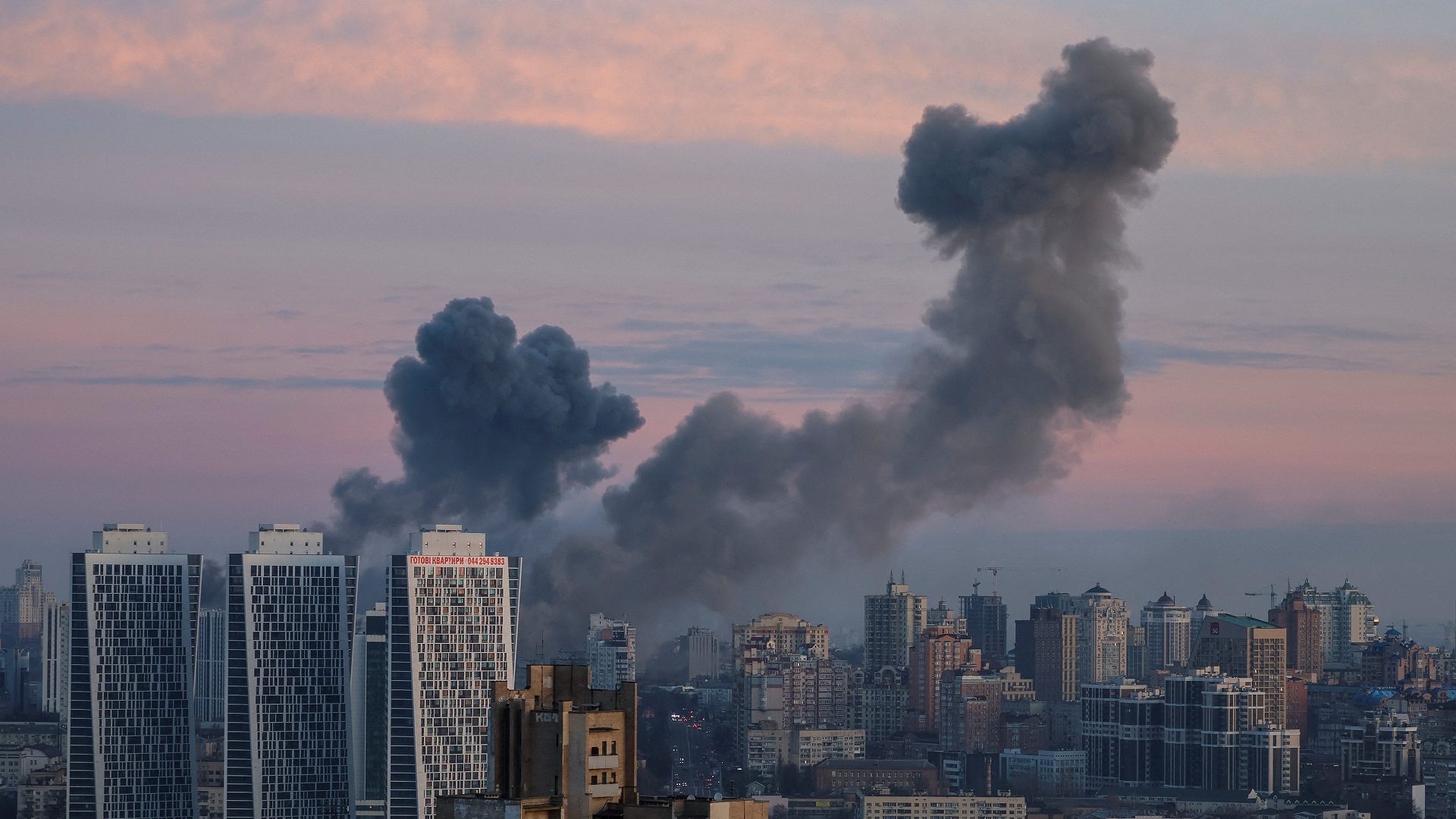 Ουκρανία: Νεκροί σε τουλάχιστον έξι πόλεις από ευρείας κλίμακας βομβαρδισμούς των Ρώσων-2
