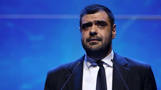 μαρινάκης-για-ομόφυλα-ζευγάρια-να-αφ-562801648